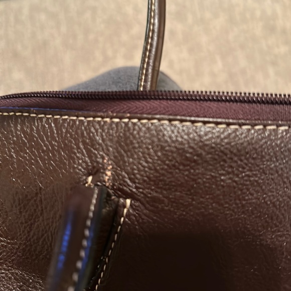 Wilson’s Leather Pelle Studio Leather Handbag - Picture 7 of 10